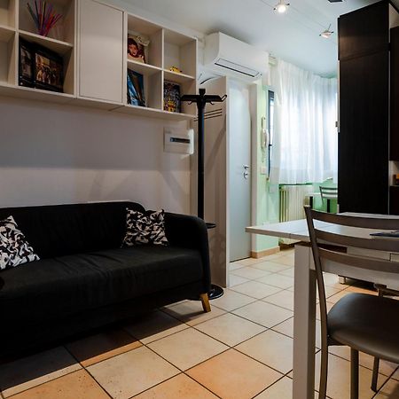 Above The Sky - Flying Apartment San Marino Luaran gambar